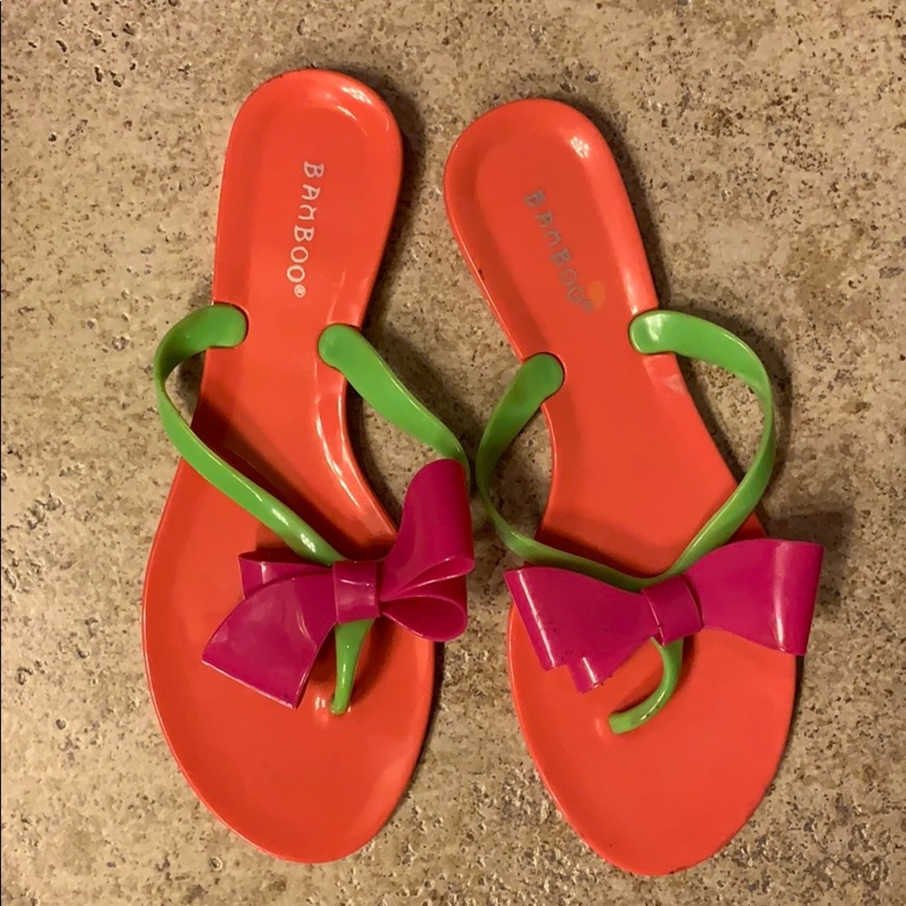 Bamboo size 8 flip flop sandals